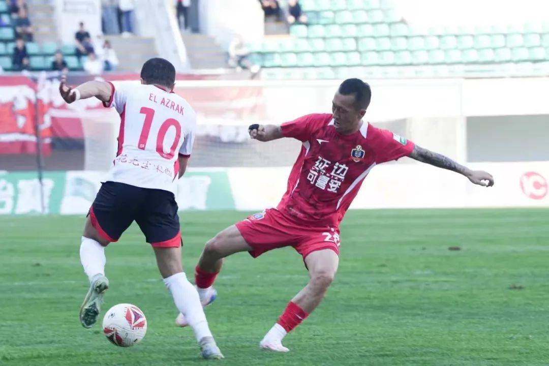 热门球队备战大赛，士气高涨迎战对手