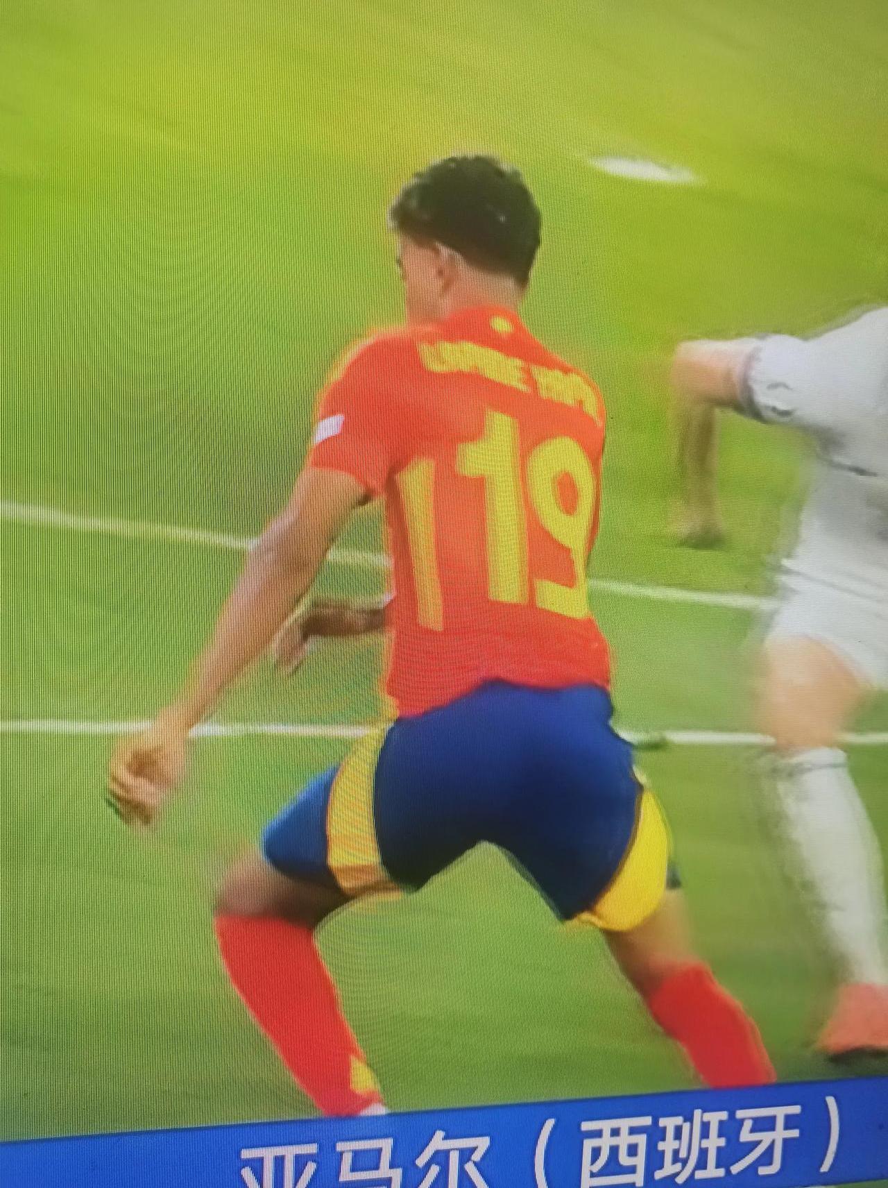 巴萨球员奋勇向前，备战状态高涨的简单介绍