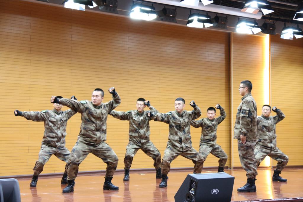 关于河南队再挫强敌，磨砺成钢令人敬佩的信息